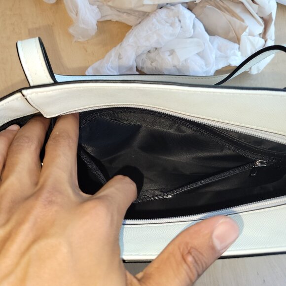 Guess Tania Printed Tote - Picture 6 of 11